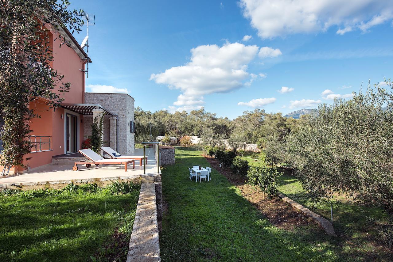 Girasole Villa Limni  Eksteriør billede